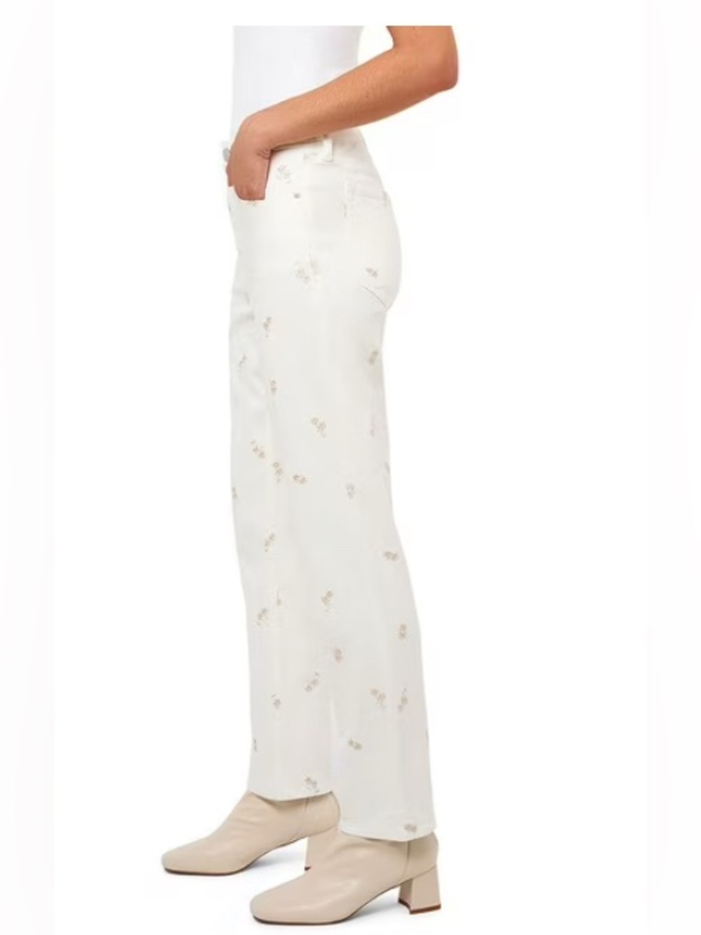 💕NEW💕 Embroidered Pants - Picture 2 of 7